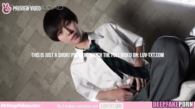 Solo ai scene with handsome guy Riku リク アダルトビデオ look now