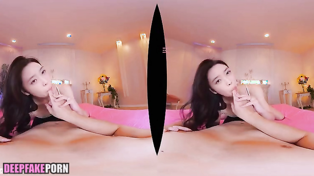 Beauty sucking your finger in cowgirl position, IU (아이유 스마트한 얼굴 변화) A.I.