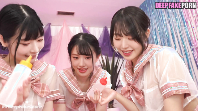 アイヴ ディープフェイク エロ IVE girls working out money after a concert, real fake