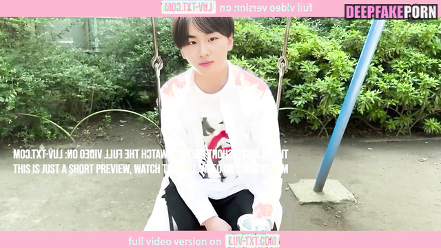 Fake Jungwon ENHYPEN alone masturbation (정원 엔하이픈)