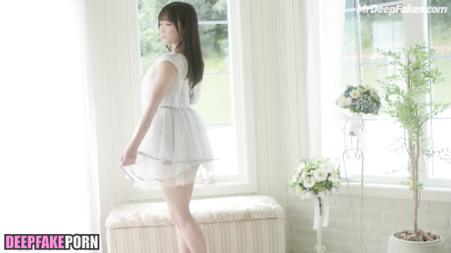 J-pop star Tanaka Miku HKT48 showing her tits - deepfake (田中美久 ディープフェイク)