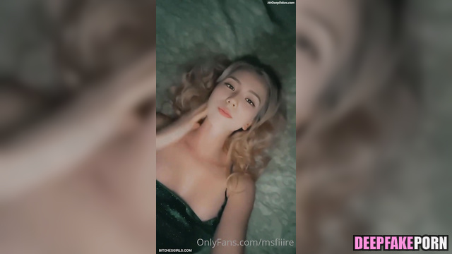 Jisoo BLACKPINK showing her breast - face swap (지수 블랙핑크 가슴 얼굴 스왑)