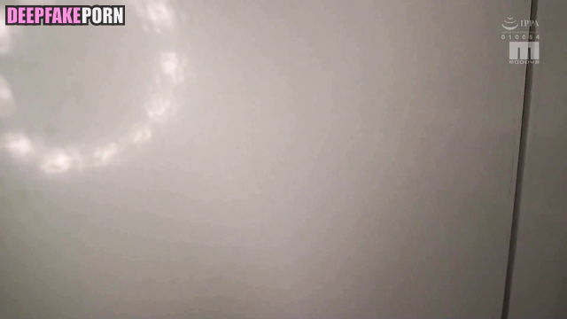 Korean Chaewon IZ*ONE | IZONE: blowjob in a public toilet (한국어 채원 아이즈원 사까시) [PREMIUM]