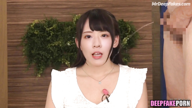 Deepfake celebrity porn - cutie Mika is poured over with urine (假名人色情片 球球)