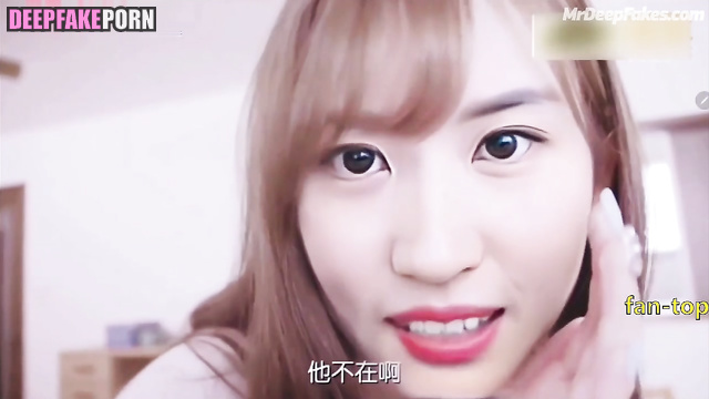 Nude Liu Yifei showing her pussy on camera 刘亦菲 裸體