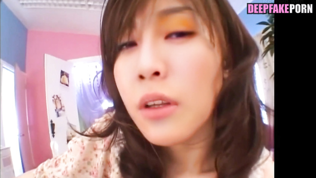 FAKE porn / passionate sex tape of nasty Dayuan riding dick (假色情片 大元 性别)