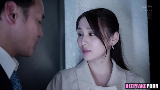 Liu Shishi sells her body cheaply, look 刘诗诗 充满激情的性爱 smart face change [PREMIUM]