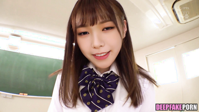 She lost her virginity in classroom 카리나 에스파 Karina internet celebrity [PREMIUM]