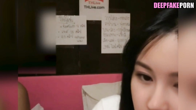 Fake NMIXX  Sullyoon let me suck her nipples 설윤 엔믹스