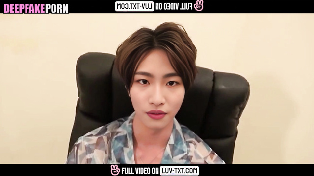 Seonghwa 성화 ATEEZ 에이티즈 Jerking off a big Korean cock