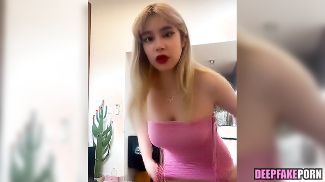 Half-vietnamese Youtuber slut ai Elise Tran ASMR flashes her tits all over the place
