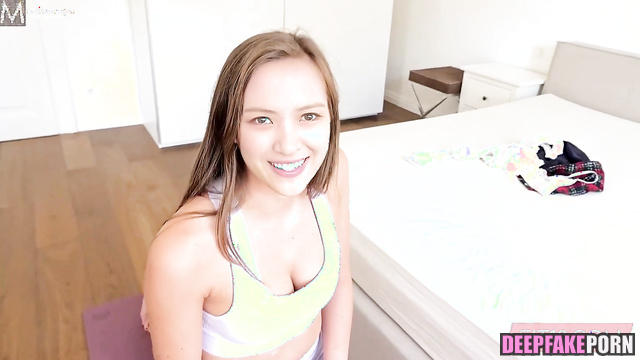 Jumping on cocks is new hobby of 있지 Ryujin 포르노 porn ITZY 류진 [PREMIUM]