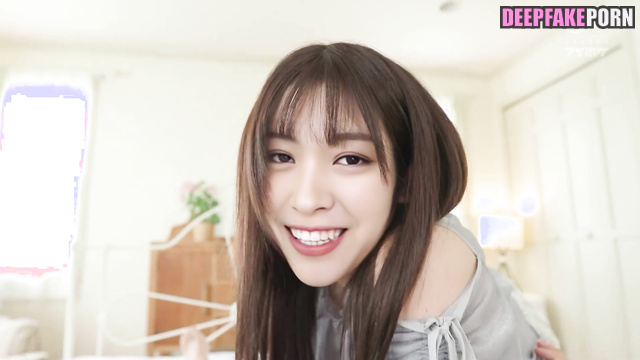 류진/Ryujin is absolutely stunning when she jumps on cock 진짜 가짜 real fake ITZY 있지 [PREMIUM]