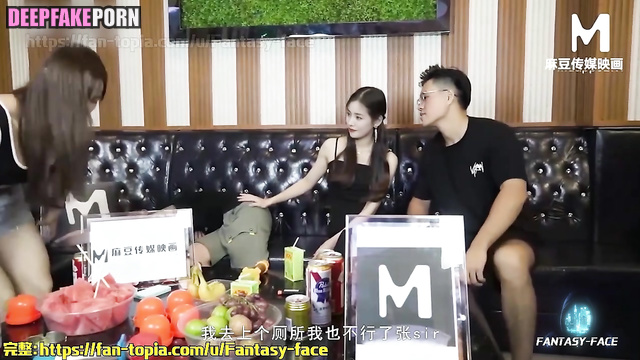 not yang mi Slut cheating (假杨幂荡妇出轨)