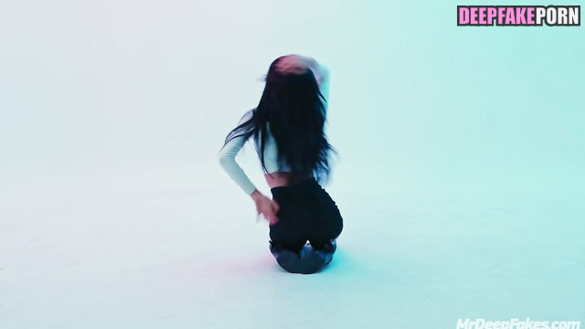 Lisa 리사 had sex with facial cumshot end (deepfake/딥페이크) BLACKPINK 블랙핑크