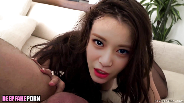 Tzuyu TWICE licking biggest dick in the world / トゥワイス [PREMIUM]