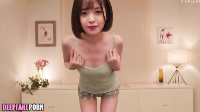 Fake Asuka Saito making blowjob in high heels - 齋藤 飛鳥 [PREMIUM]