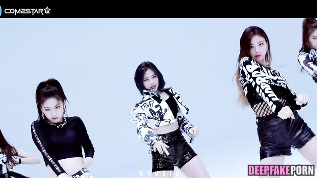PMV ITZY 있지 girls deepfake/딥페이크 awesome sexy dance video