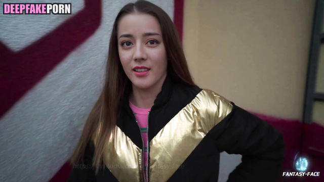 Dilireba showed boobs for 100 euros 迪丽热巴 迪力木拉提显示胸部 [PREMIUM]