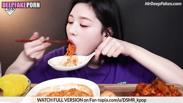 Wonyoung 장원영 eats in ASMR deepfake and looks sexy (아이브 IVE) 딥페이크