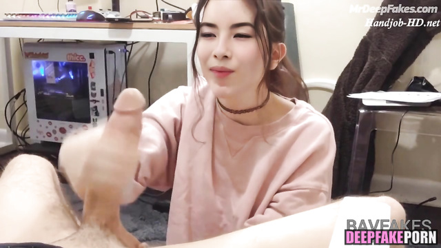 Kyedae deals with big dick after stream [deepfake porn ディープフェイク エロ]