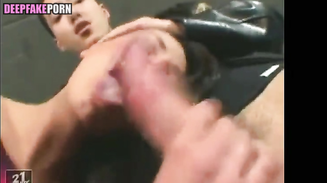 Two dicks fuck tight pussy of Park Shin-hye 박신혜 deepfake (딥페이크)