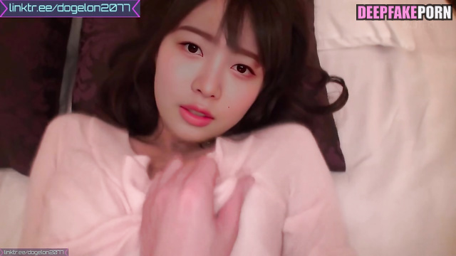 Rei 레이 is excited when she sees sizes of dick deepfake 딥페이크 (아이브 IVE)