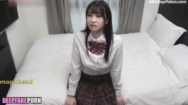 张碧晨 Zhang Bichen is schoolgirl who wants adult things 智能換臉/deepfake