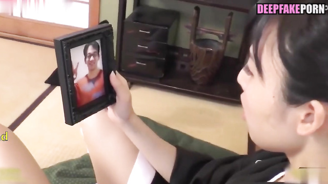 Yang Zi 杨紫 gets two dicks instead of one [fake porn 假色情片 threesome]